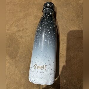 S'well Monochrome Collection Stainless Steel Water Bottle Ombre Speckle
